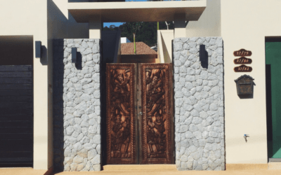 Luxury Doors Are A Real Estate Obsession