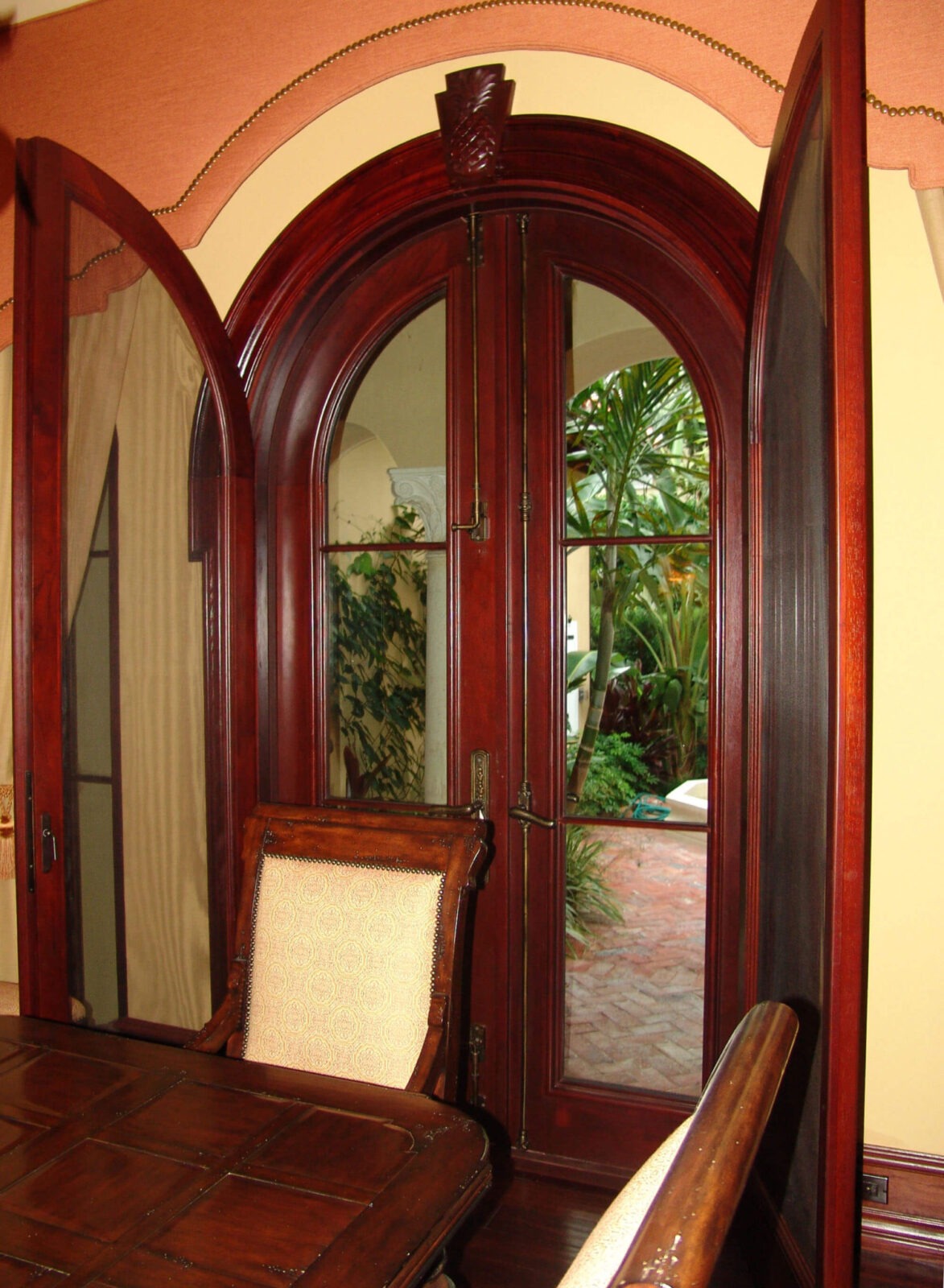 JUPITER FRENCH DOOR WITH SCREEN DOORS