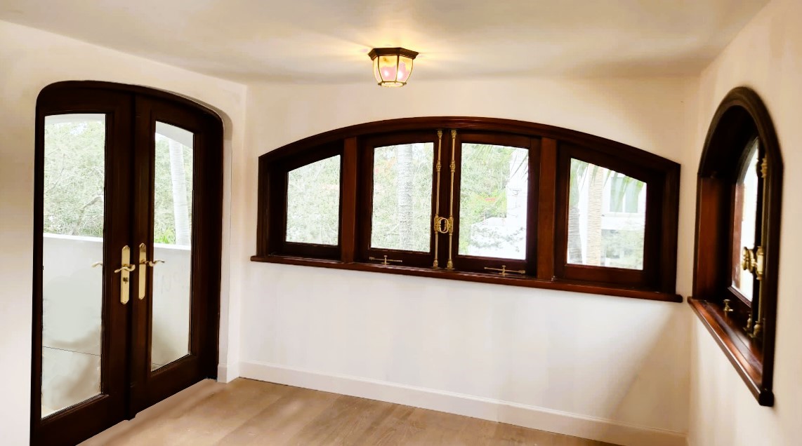 VALUSA MAHOGANY GLASS DOORS AND TRANSOM