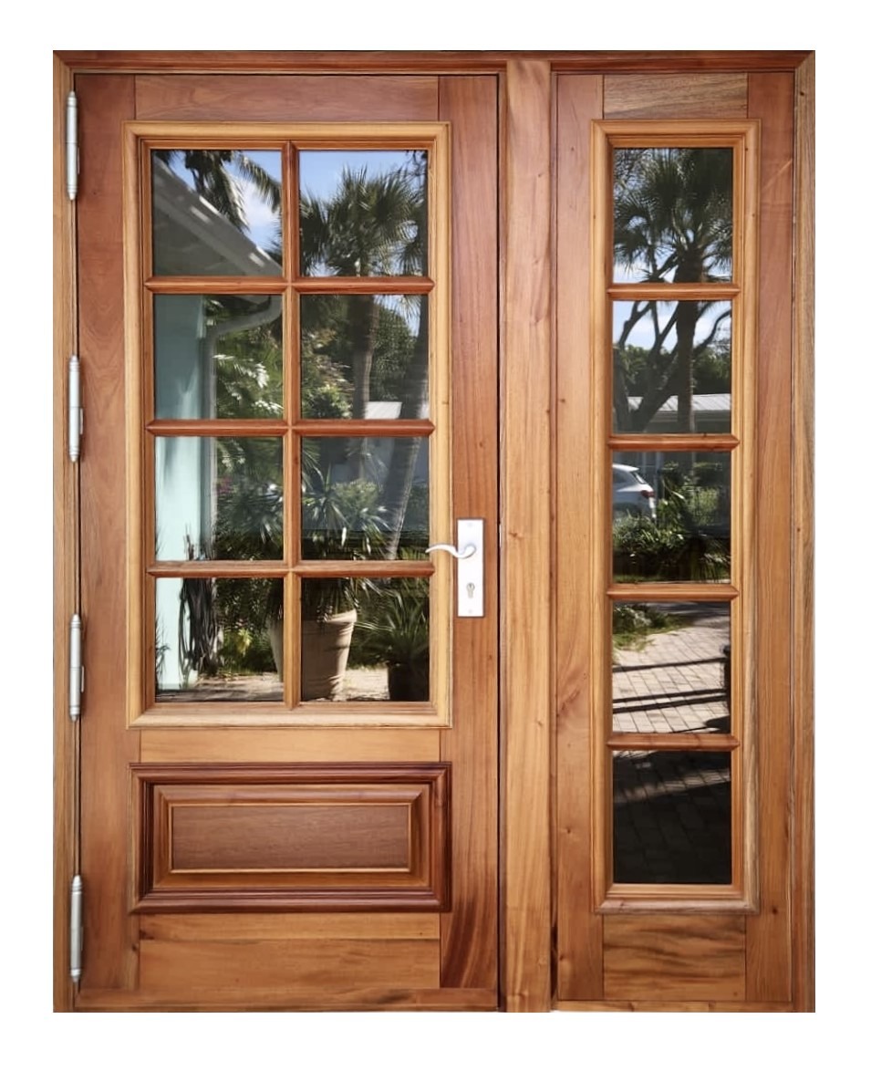 VERANO ENTRANCE DOOR